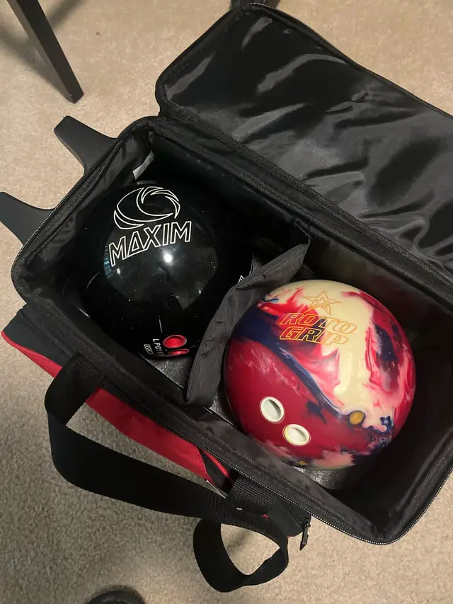 Maxim Bowling Ball