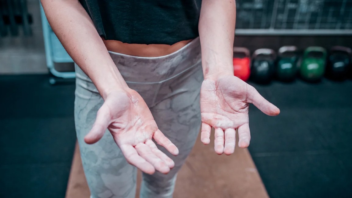 Callus on Middle Finger: Tips to Soothe & Prevent
